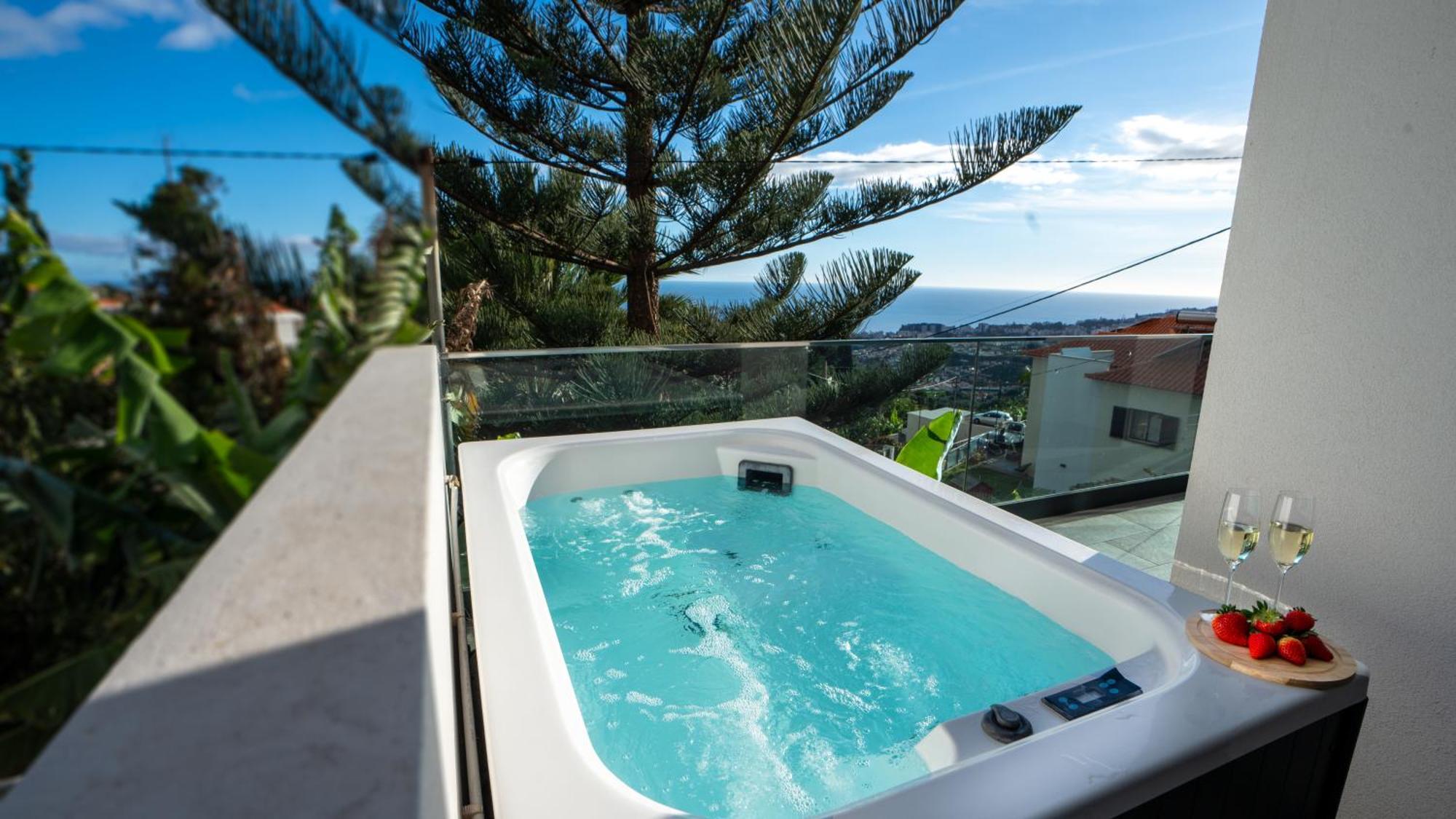 Casa Erbozeta By Lovelystay Funchal  Exterior photo